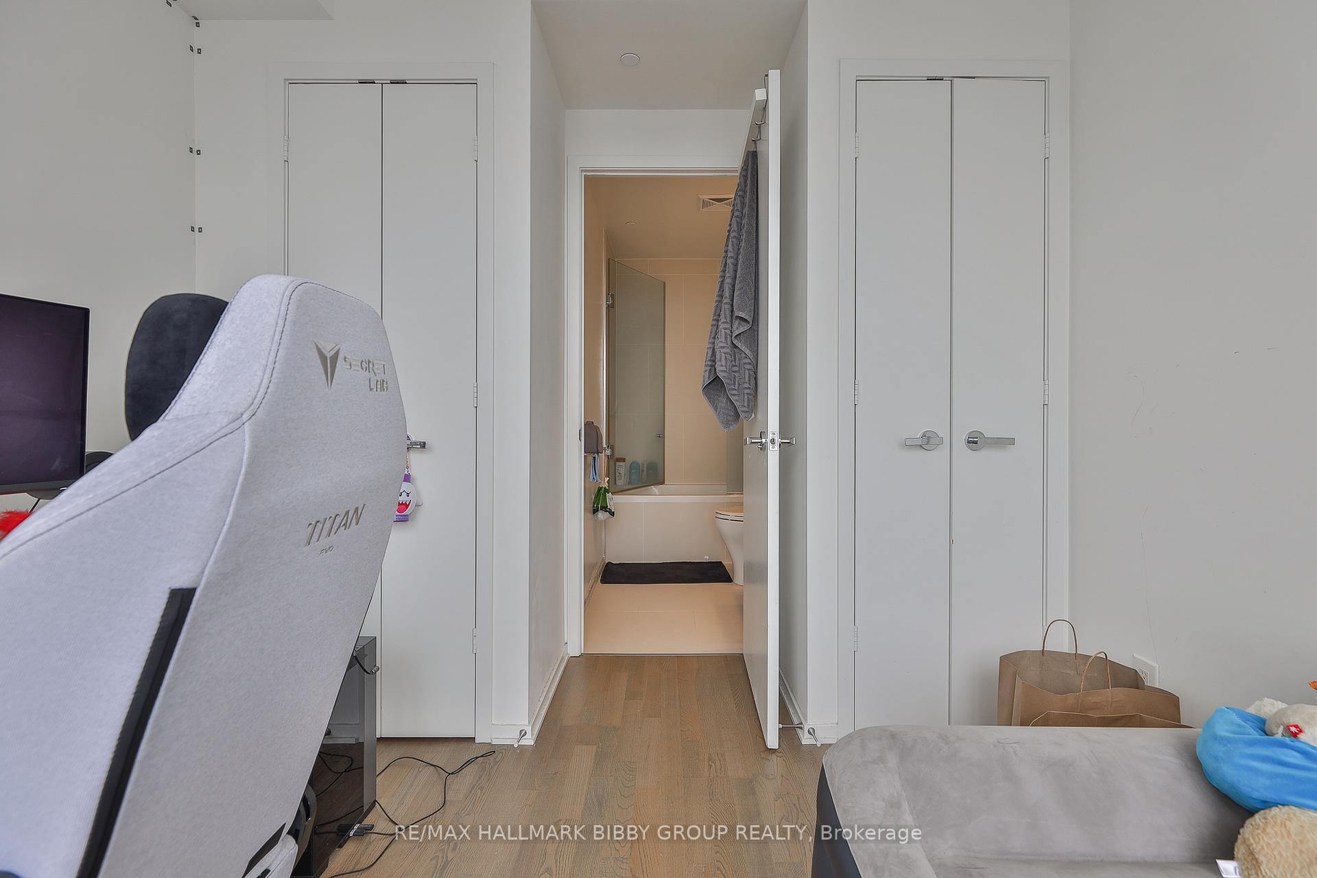 Photo 13 of Unit 3807, 1 Bloor Street E, Toronto, Church-Yonge Corridor — HOMEH