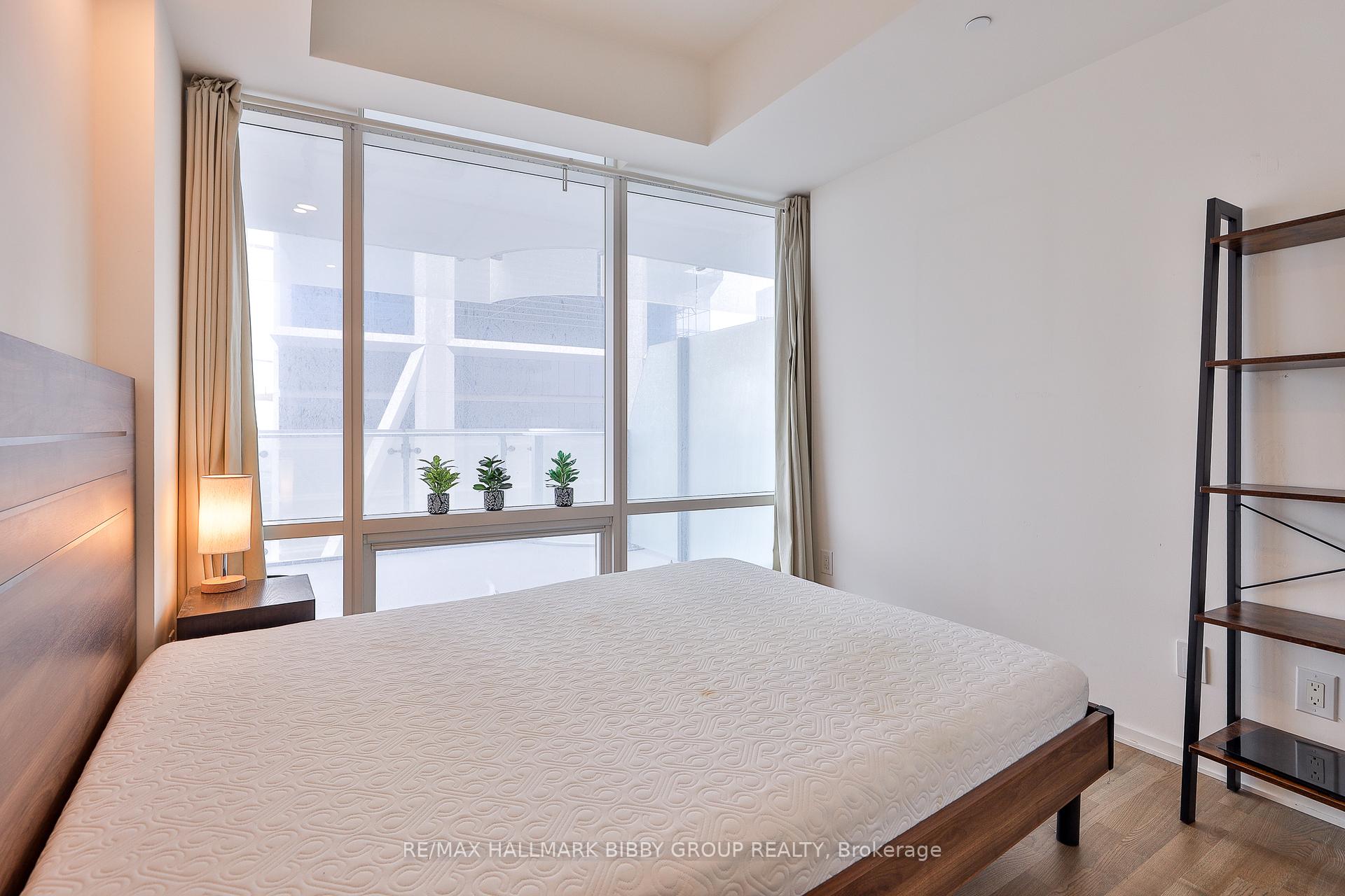 Photo 15 of Unit 3807, 1 Bloor Street E, Toronto, Church-Yonge Corridor — HOMEH