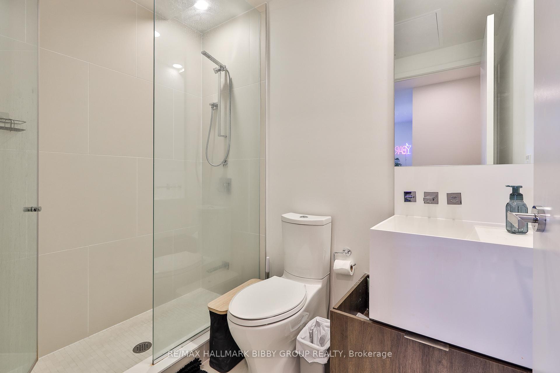 Photo 18 of Unit 3807, 1 Bloor Street E, Toronto, Church-Yonge Corridor — HOMEH