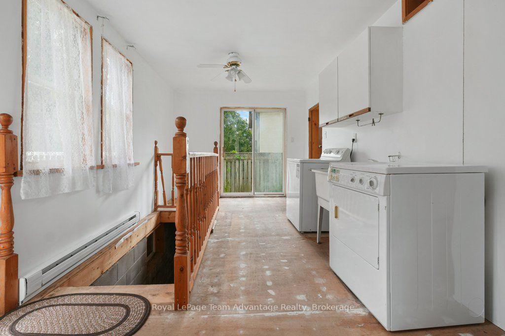 Photo 19 of 111 Gibson St Street, Parry Sound — HOMEH
