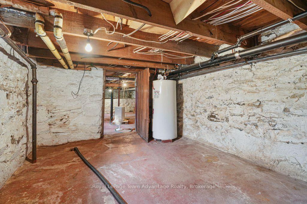 Photo 25 of 111 Gibson St Street, Parry Sound — HOMEH