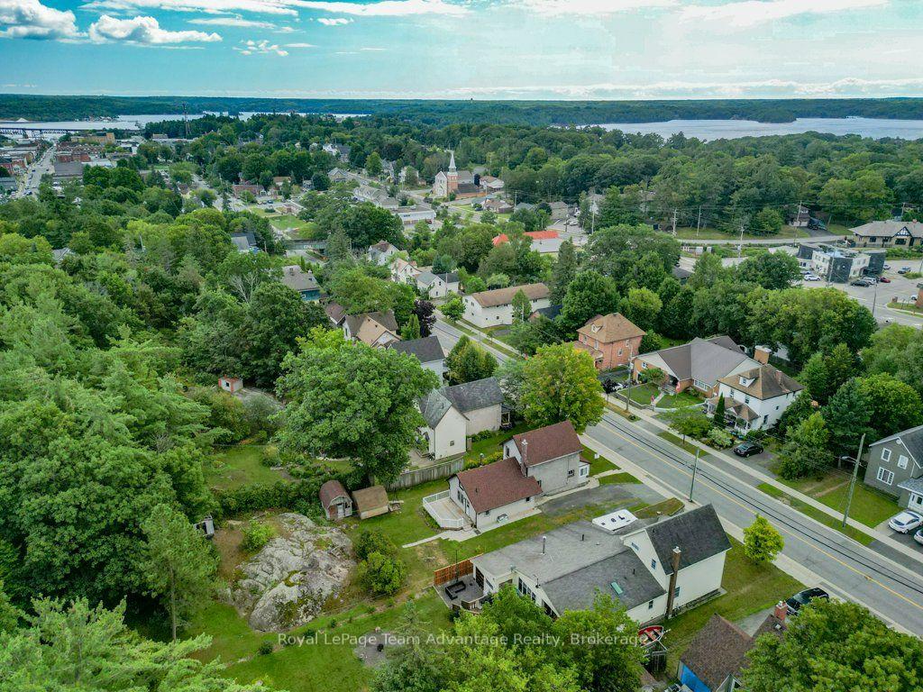 Photo 34 of 111 Gibson St Street, Parry Sound — HOMEH