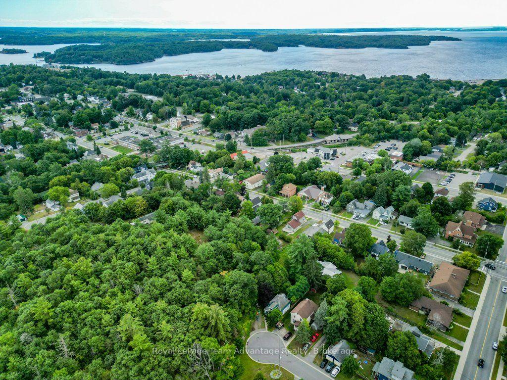 Photo 35 of 111 Gibson St Street, Parry Sound — HOMEH
