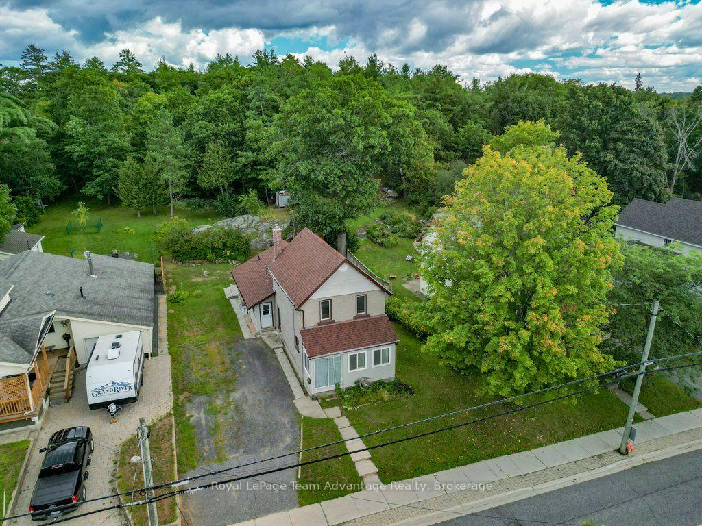 Photo 39 of 111 Gibson St Street, Parry Sound — HOMEH