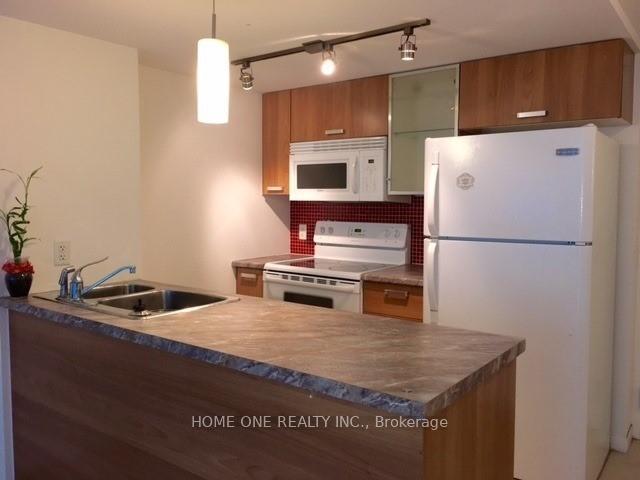 Photo 1 of Unit 706, 38 Grenville Street, Toronto, Bay Street Corridor — HOMEH