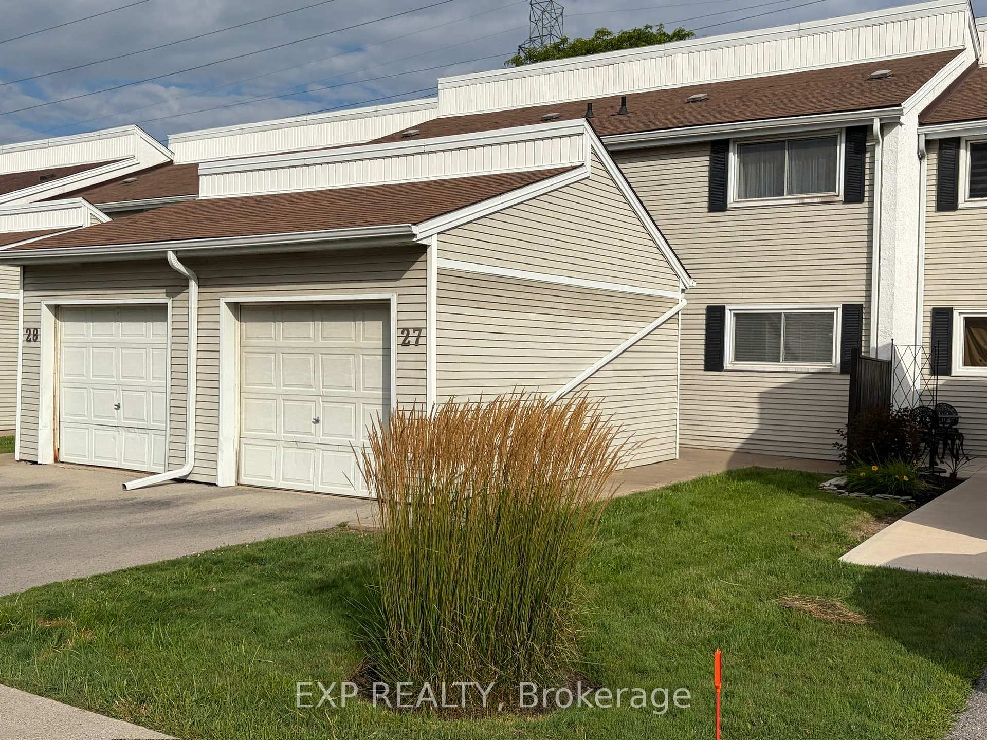 Photo 2 of Unit 27, 7001 Casey Street, Niagara Falls, Casey — HOMEH