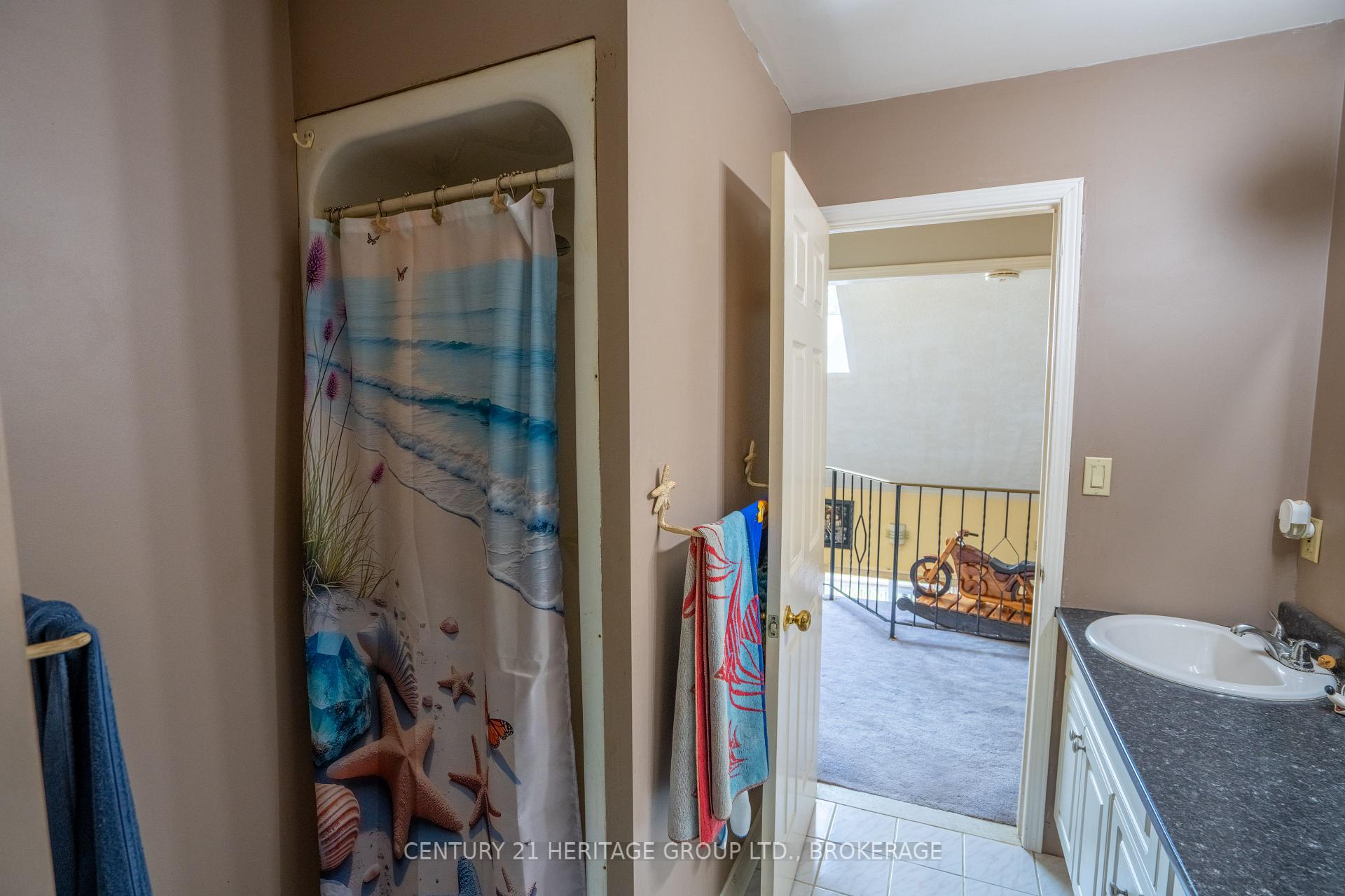 Photo 41 of 15 Maple View Court, Addington Highlands, Addington Highlands — HOMEH