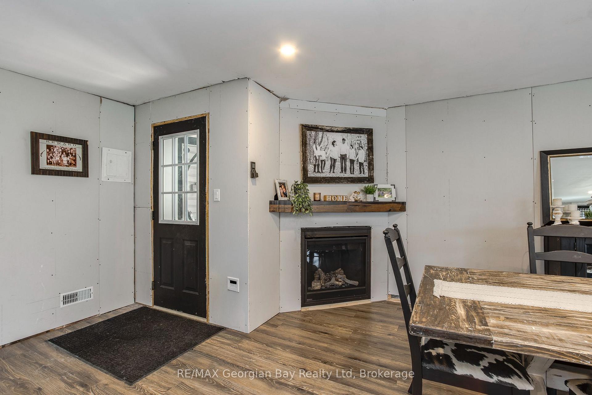 Photo 12 of 1046 Henry Street, Tay, Waverley — HOMEH
