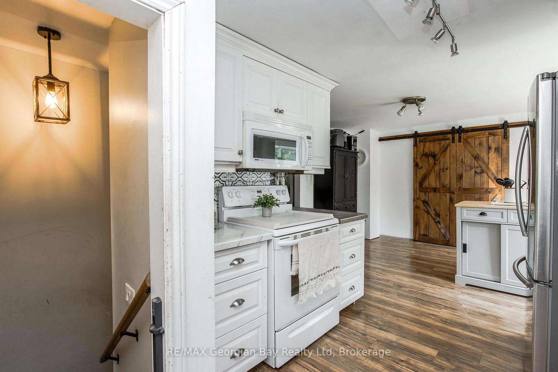 Photo 15 of 1046 Henry Street, Tay, Waverley — HOMEH