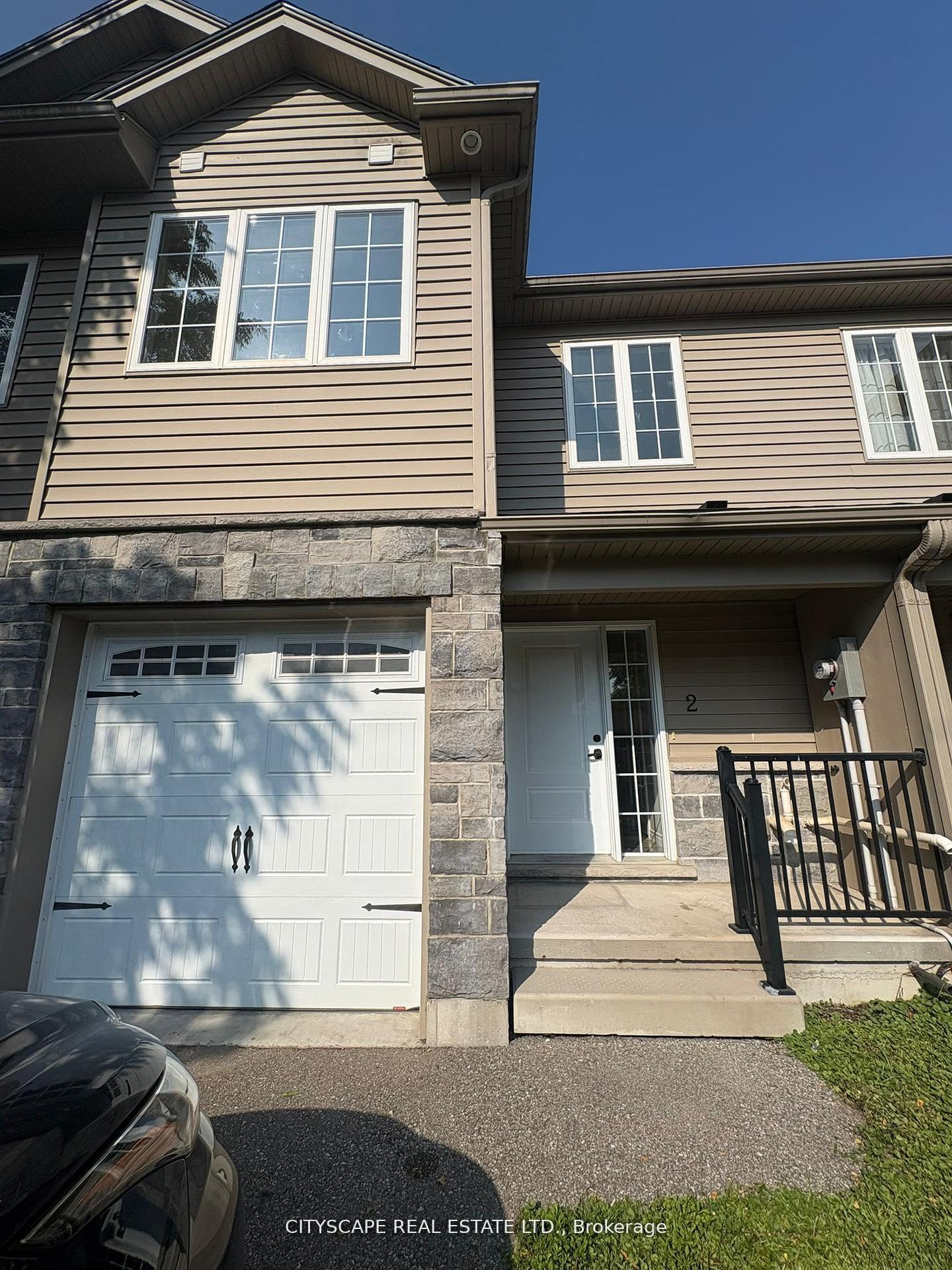 Front of Unit 16, 10.5 Dufferin Street