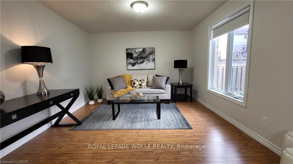 Photo 11 of Unit A, 128 Udvari Crescent, Kitchener, Highland West — HOMEH