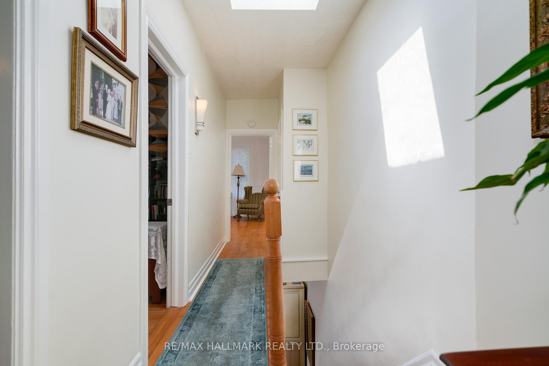 Photo 15 of 177 Wineva Avenue, Toronto, The Beaches — HOMEH