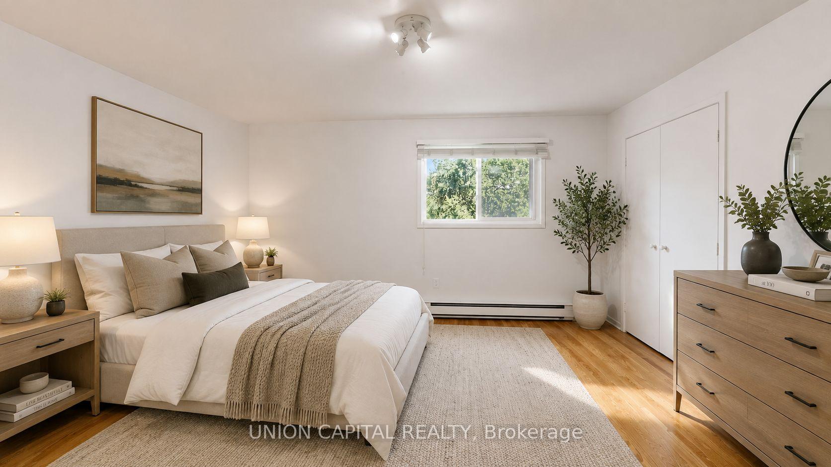 Photo 11 of 6 Windy Golf Way, Toronto, Flemingdon Park — HOMEH