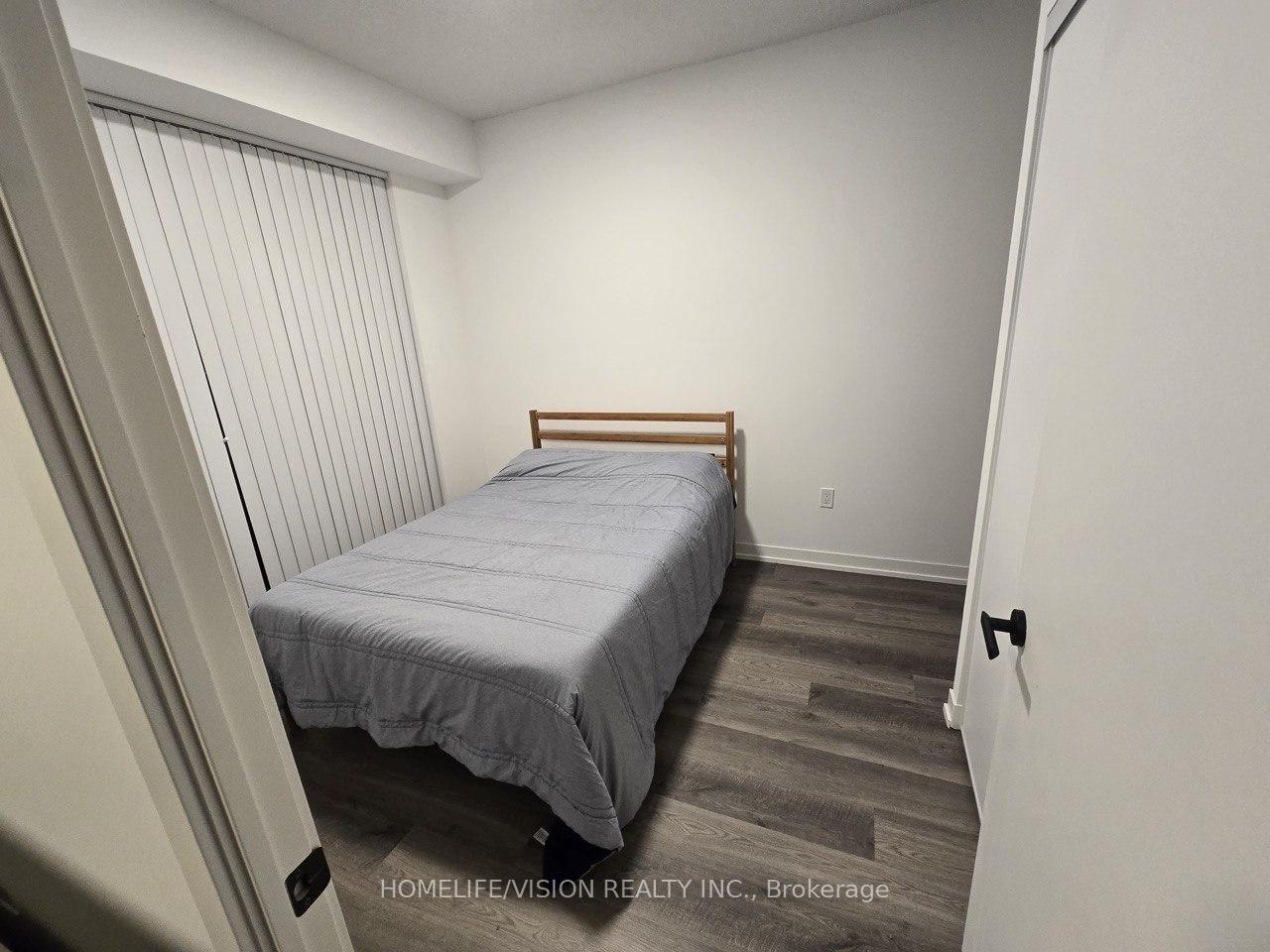 Photo 11 of Unit 3207, 8 Interchange Way, Vaughan, Vaughan Corporate Centre — HOMEH
