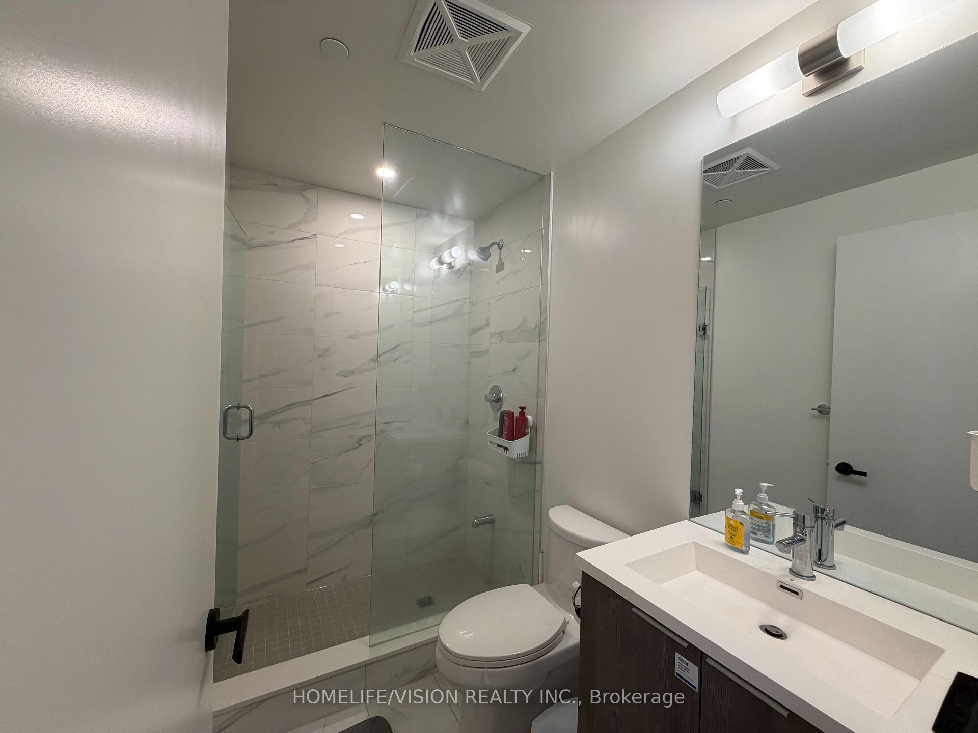 Photo 15 of Unit 3207, 8 Interchange Way, Vaughan, Vaughan Corporate Centre — HOMEH
