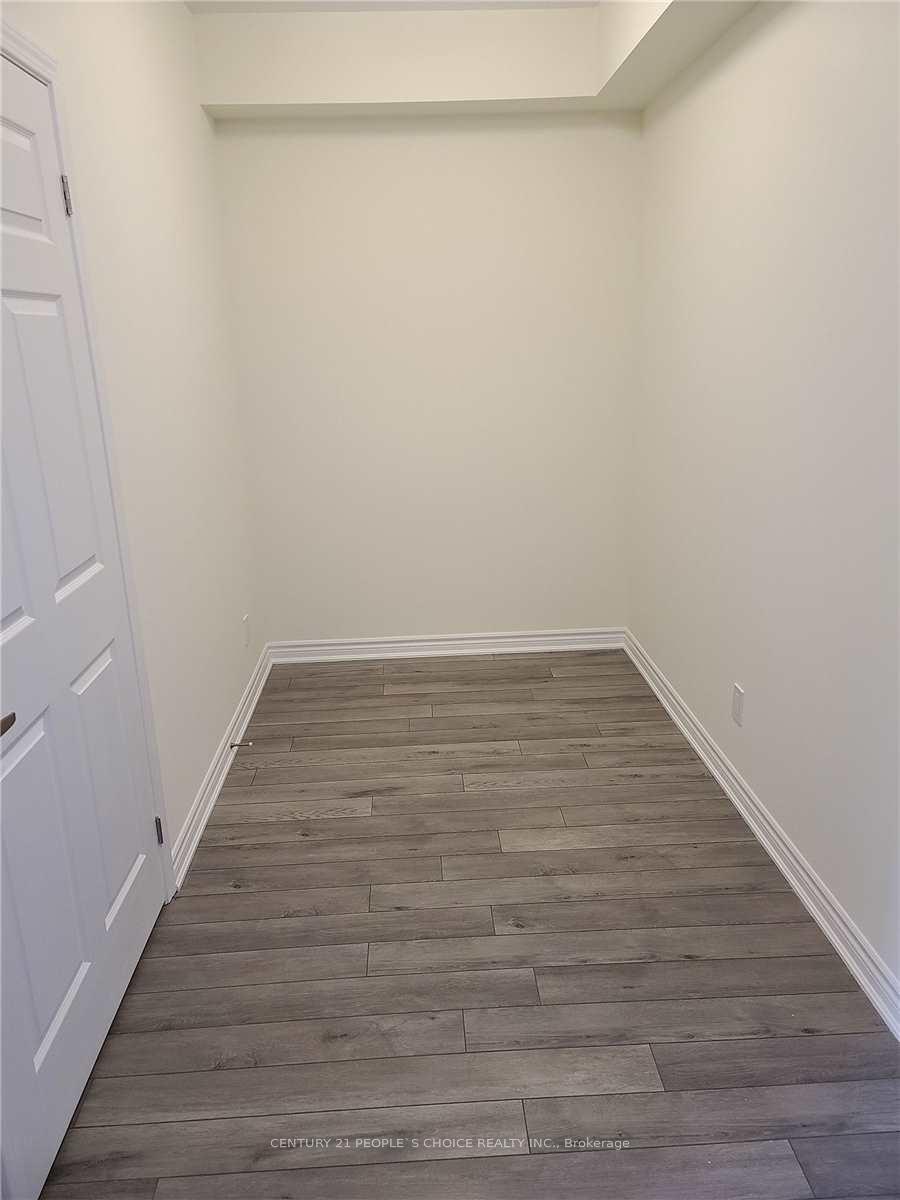 Photo 3 of Unit 325, 200 Lagerfeld Drive, Brampton, Northwest Brampton — HOMEH