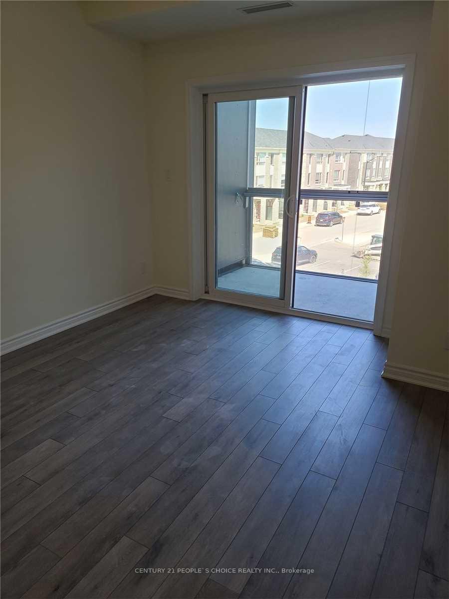 Photo 4 of Unit 325, 200 Lagerfeld Drive, Brampton, Northwest Brampton — HOMEH