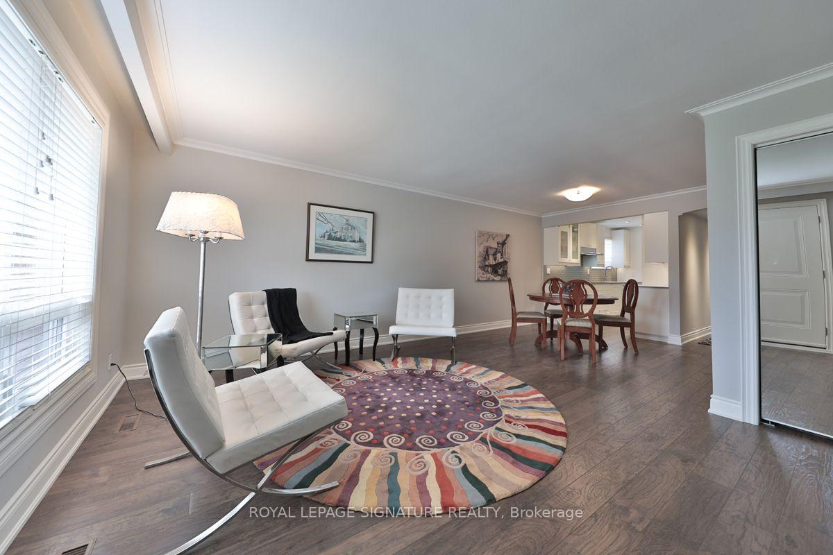 Photo 3 of Unit 2, 65 Mississauga Road, Mississauga, Port Credit — HOMEH