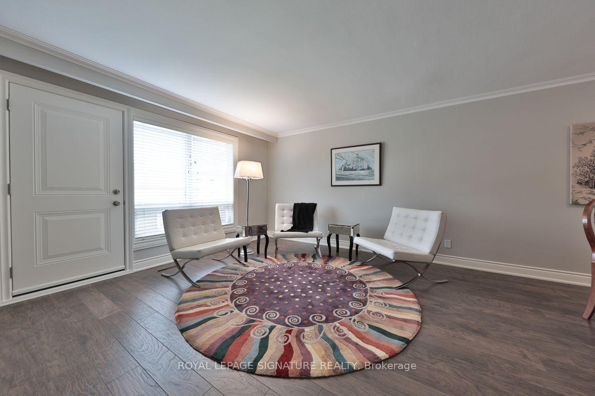 Photo 4 of Unit 2, 65 Mississauga Road, Mississauga, Port Credit — HOMEH