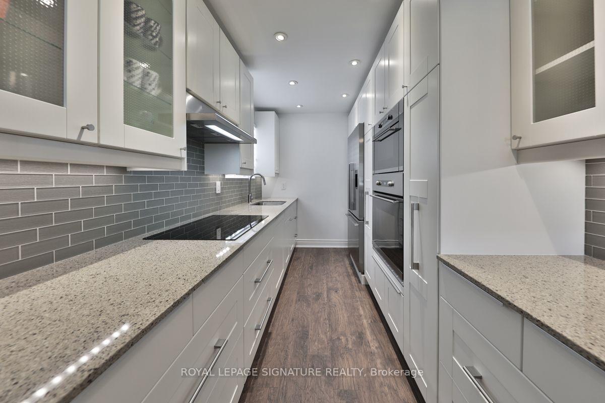 Photo 7 of Unit 2, 65 Mississauga Road, Mississauga, Port Credit — HOMEH