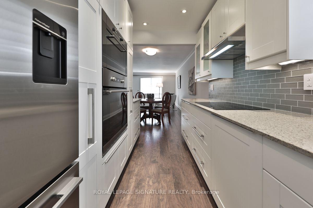Photo 8 of Unit 2, 65 Mississauga Road, Mississauga, Port Credit — HOMEH
