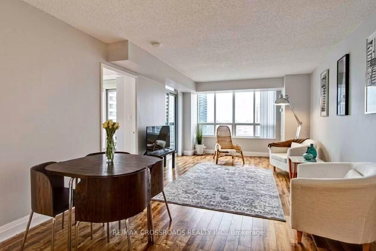 Photo 2 of Unit 2012, 28 Empress Avenue, North York, Willowdale East — HOMEH