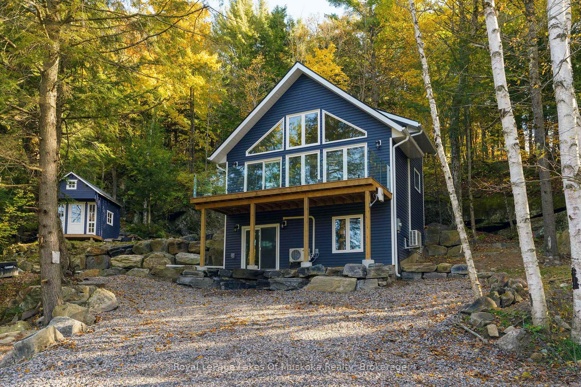 Photo of 1361 Rosseau Lake 2 Road