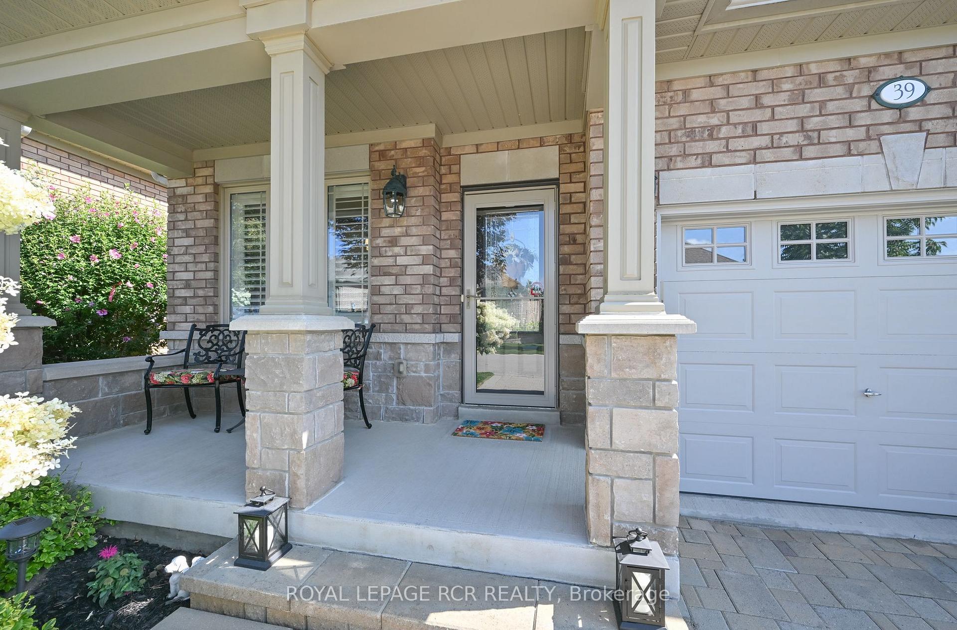 Photo 2 of 39 Westmount Drive, New Tecumseth, Alliston — HOMEH