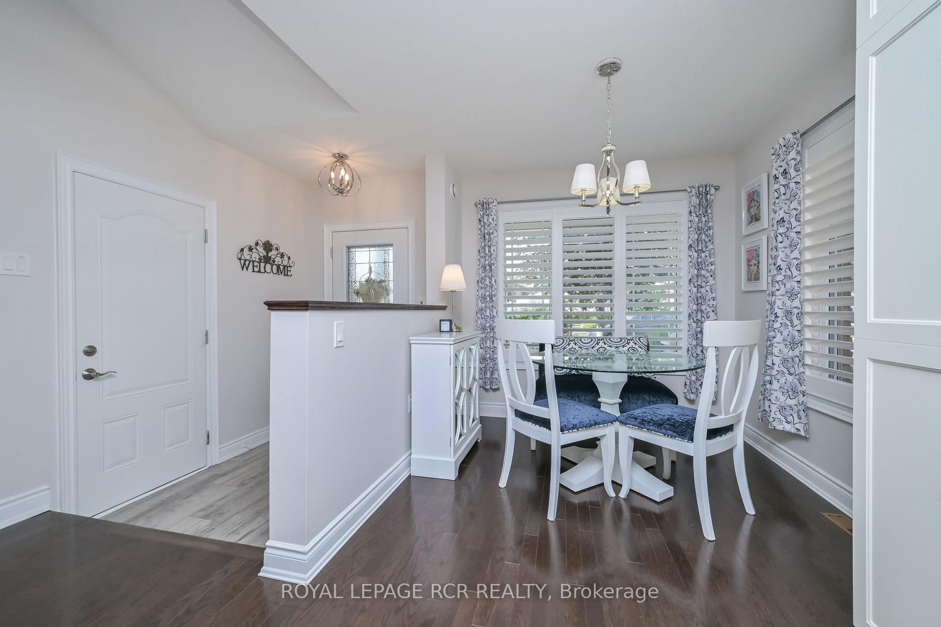 Photo 5 of 39 Westmount Drive, New Tecumseth, Alliston — HOMEH