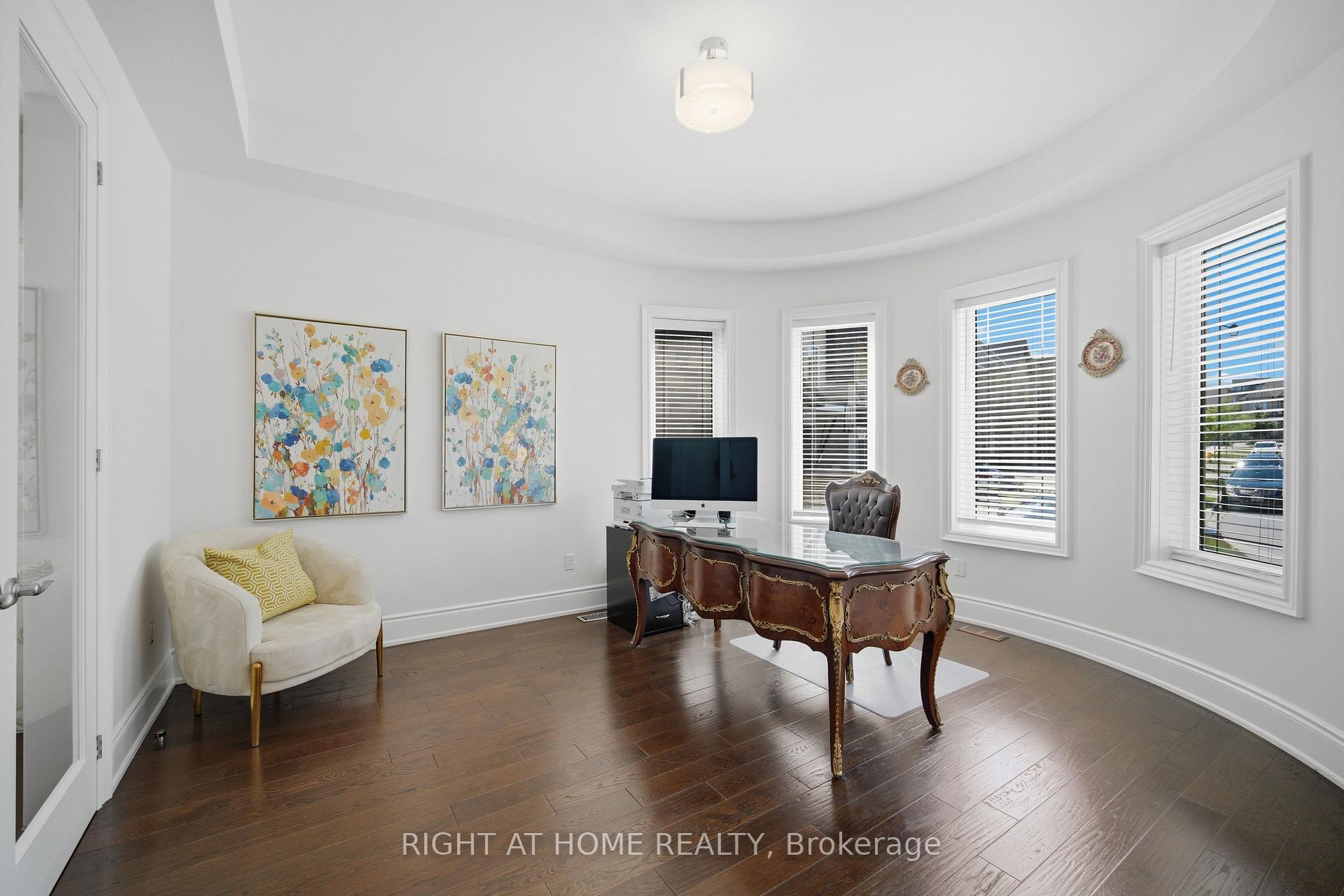 Photo 7 of 33 Keatley Drive, Vaughan, Patterson — HOMEH
