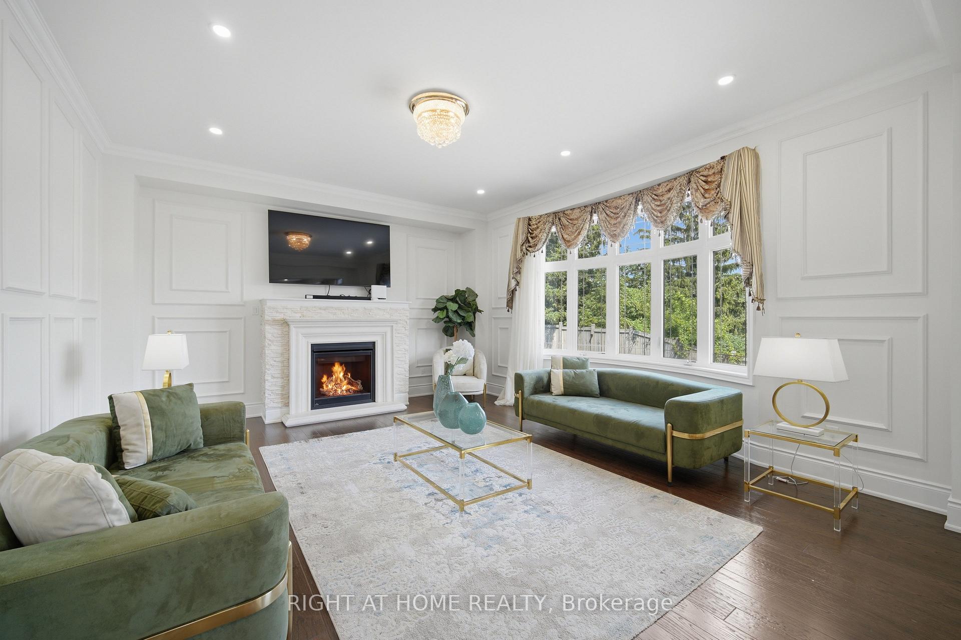 Photo 15 of 33 Keatley Drive, Vaughan, Patterson — HOMEH