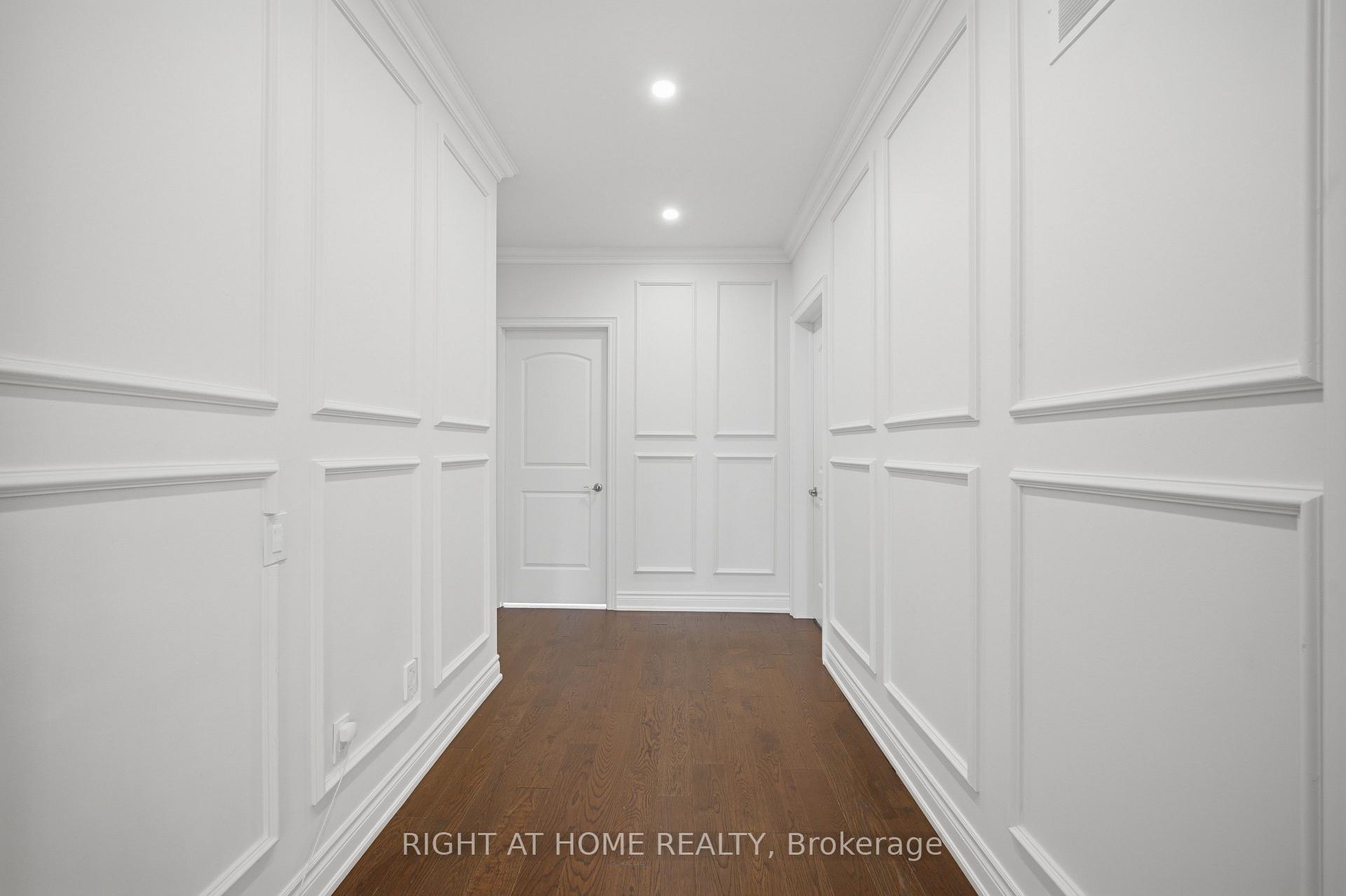 Photo 29 of 33 Keatley Drive, Vaughan, Patterson — HOMEH