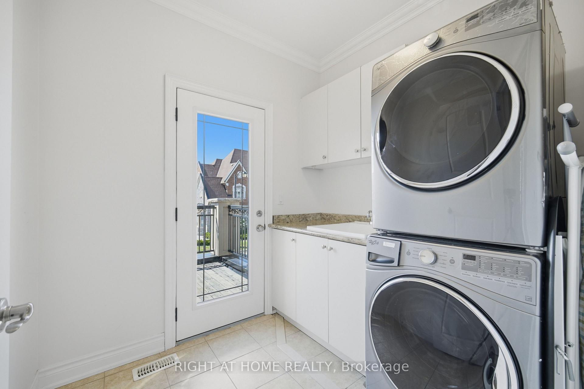 Photo 36 of 33 Keatley Drive, Vaughan, Patterson — HOMEH