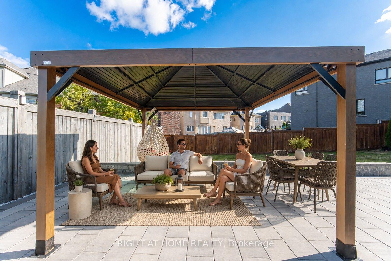 Photo 51 of 33 Keatley Drive, Vaughan, Patterson — HOMEH