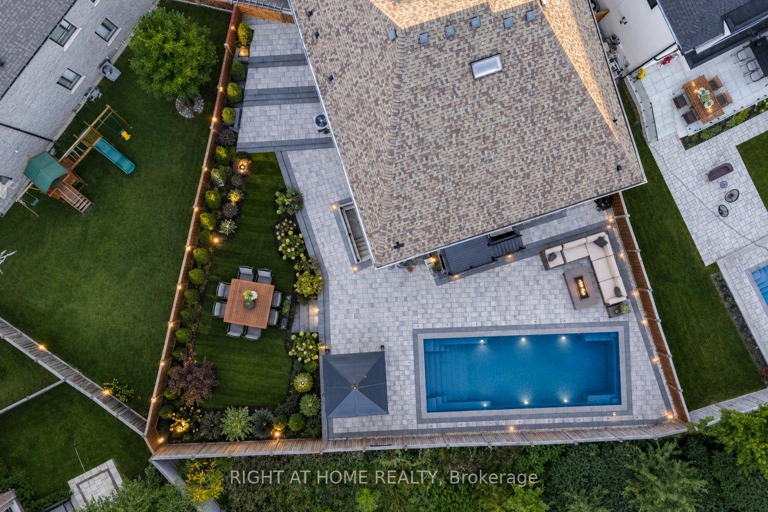Photo 52 of 33 Keatley Drive, Vaughan, Patterson — HOMEH