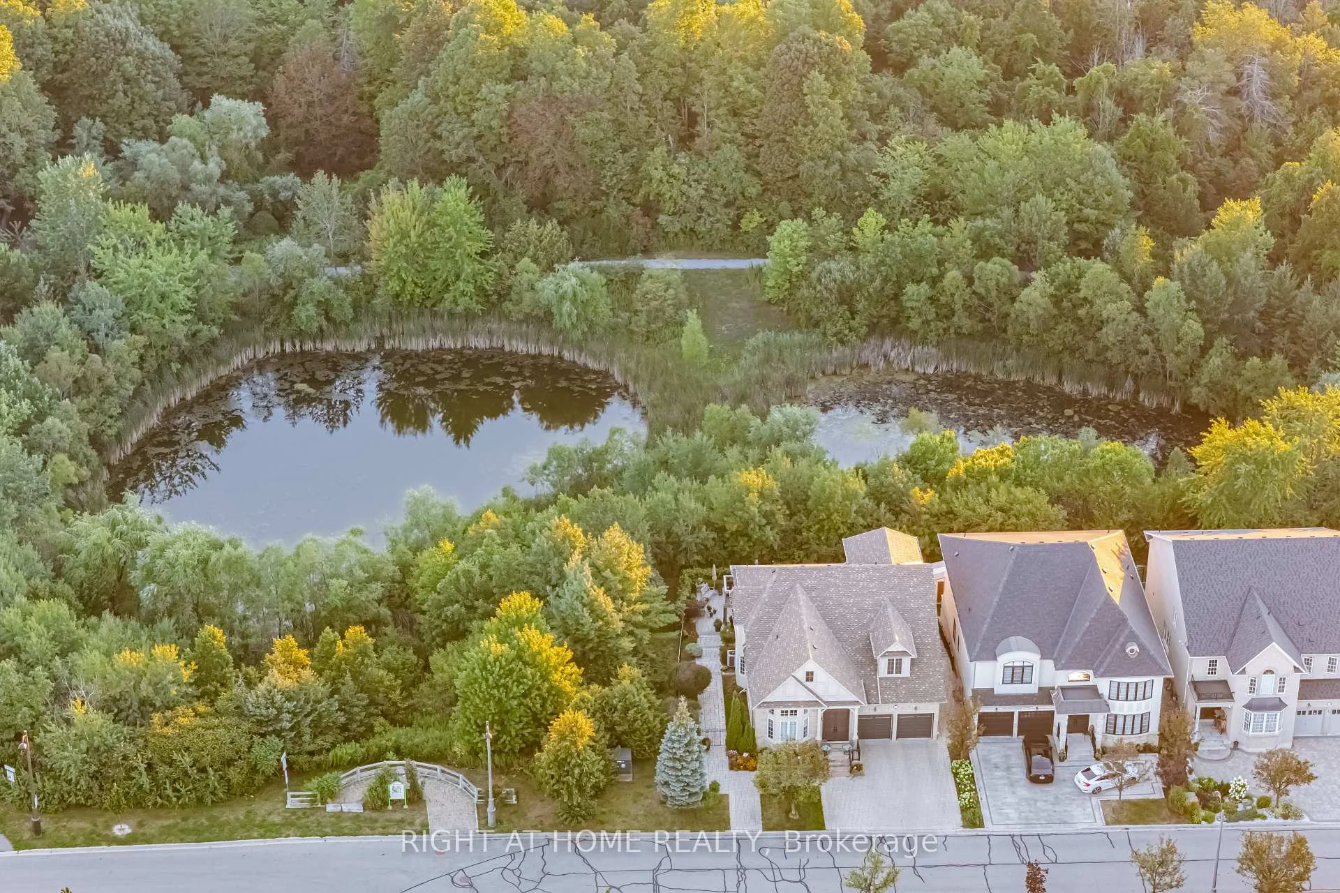 Photo 57 of 33 Keatley Drive, Vaughan, Patterson — HOMEH