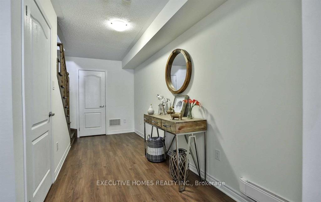 Photo 12 of 288 Reis Place, Milton, Ford — HOMEH