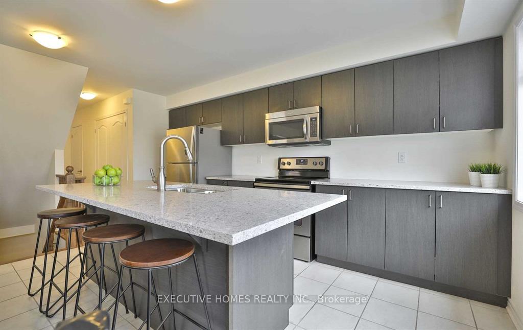 Photo 14 of 288 Reis Place, Milton, Ford — HOMEH