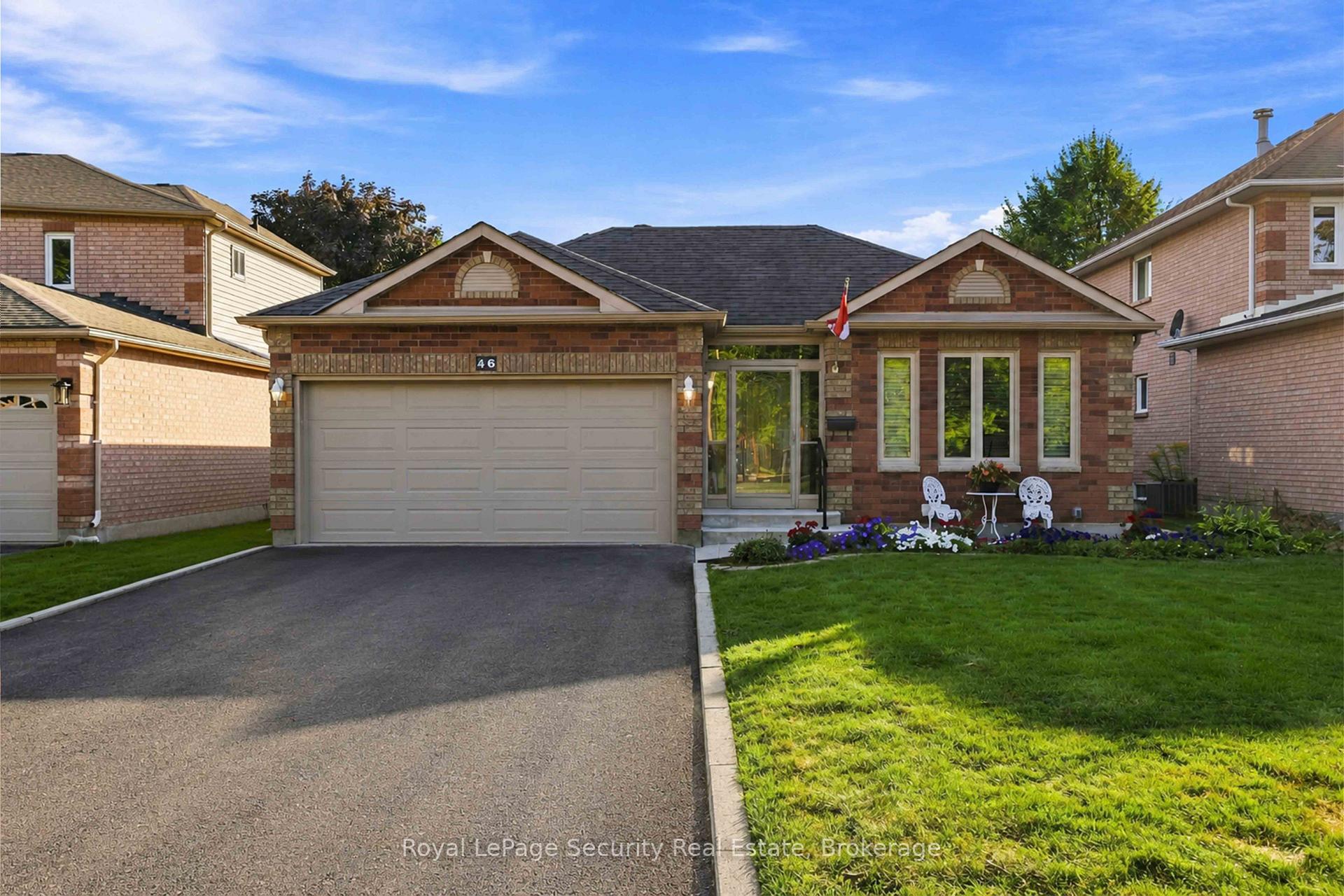 Photo 1 of 46 Birchway Place, Halton Hills, Acton — HOMEH