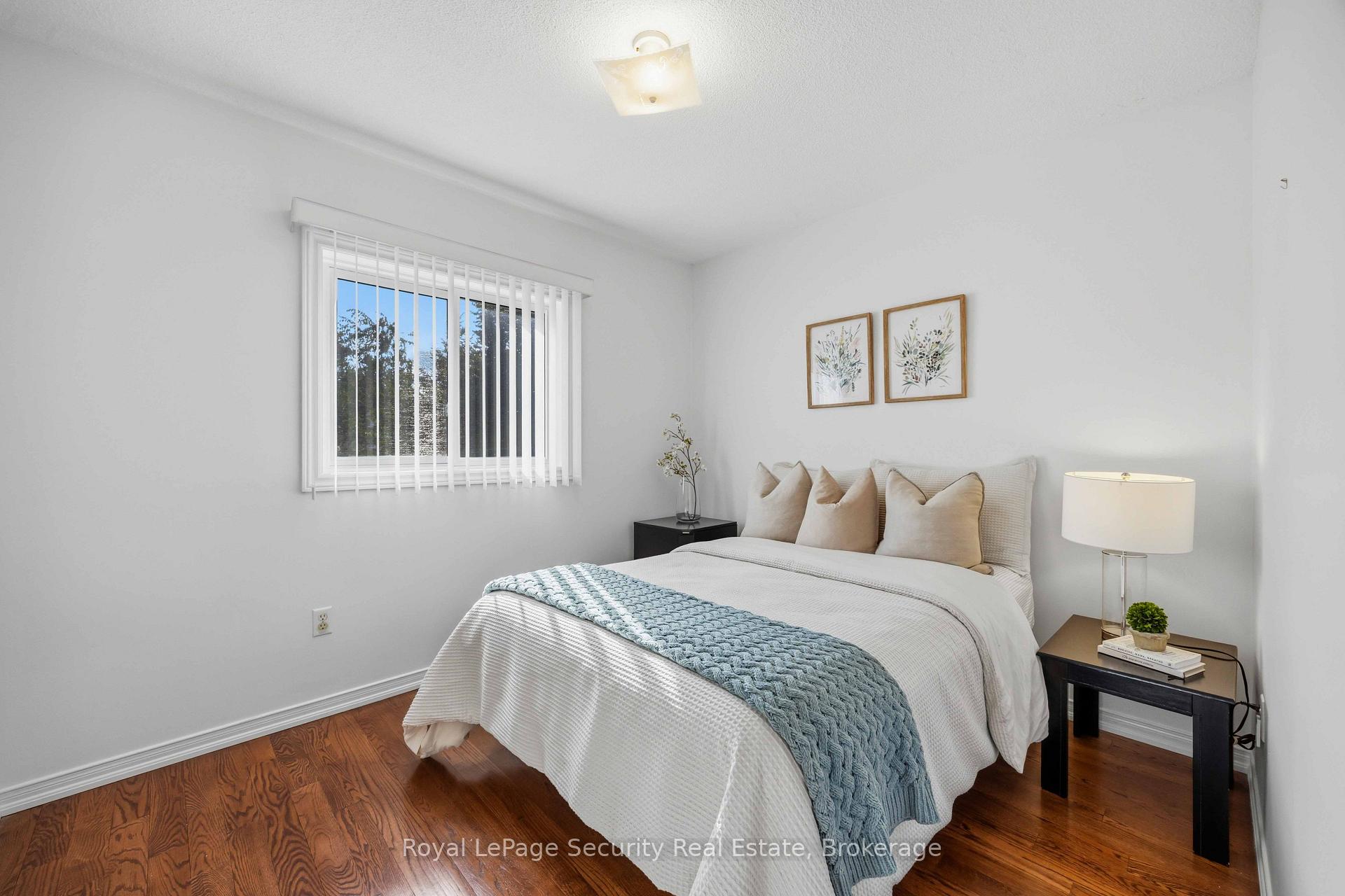 Photo 27 of 46 Birchway Place, Halton Hills, Acton — HOMEH