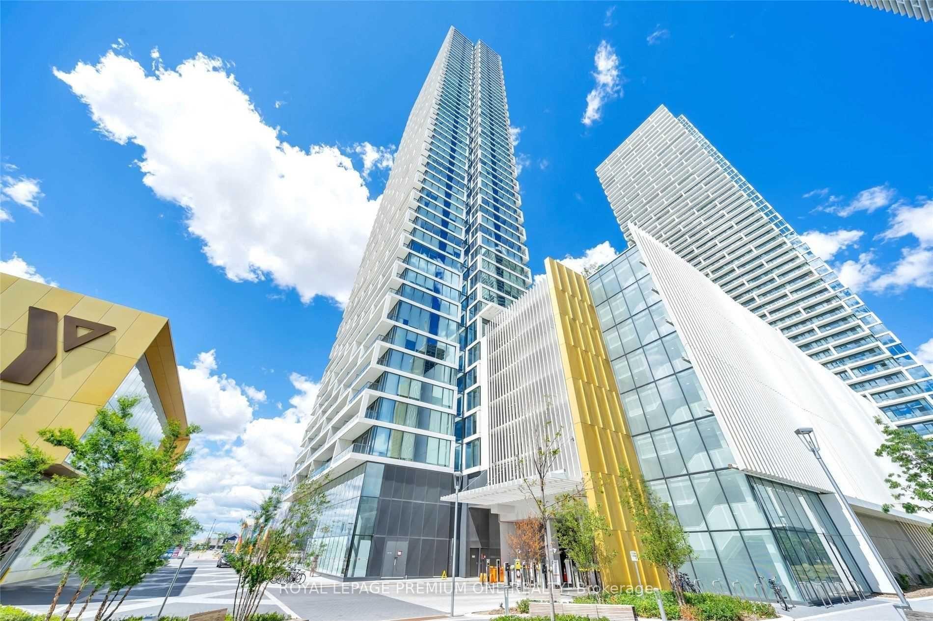 Photo 2 of 5 Buttermill Avenue, Vaughan, Vaughan Corporate Centre — HOMEH