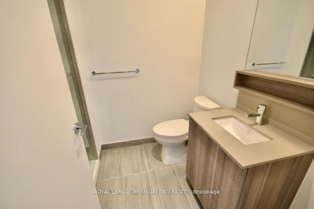 Photo 15 of 5 Buttermill Avenue, Vaughan, Vaughan Corporate Centre — HOMEH