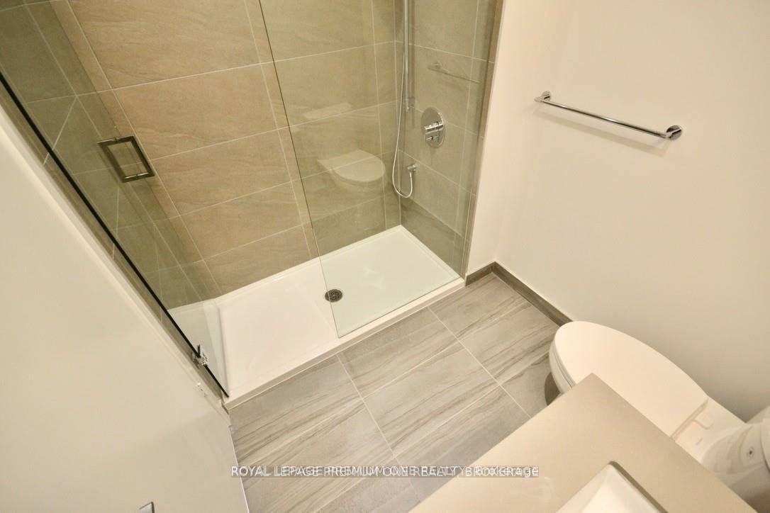 Photo 16 of 5 Buttermill Avenue, Vaughan, Vaughan Corporate Centre — HOMEH