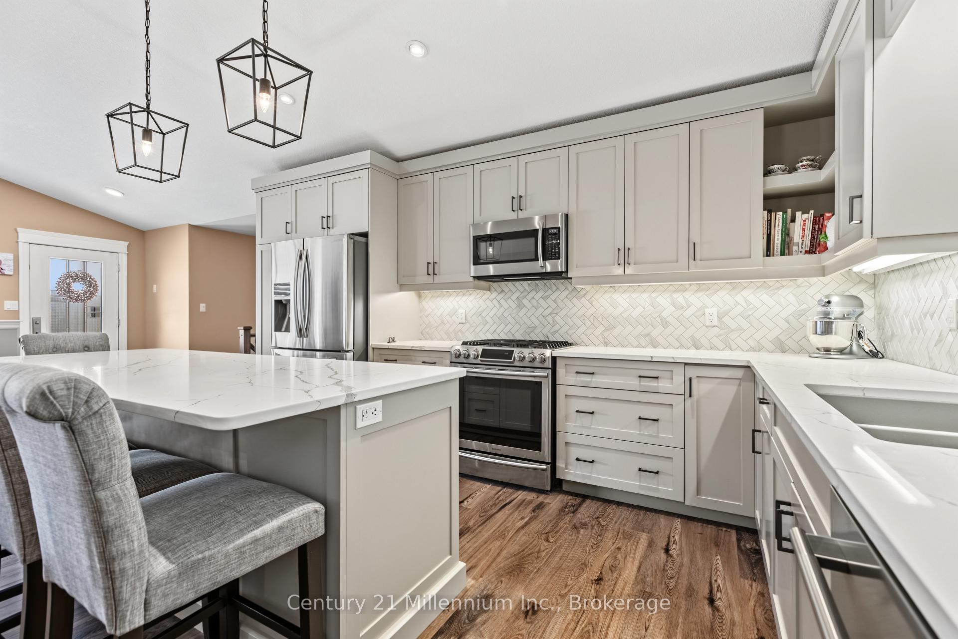 Photo 18 of 215 Djay Crescent, West Grey — HOMEH