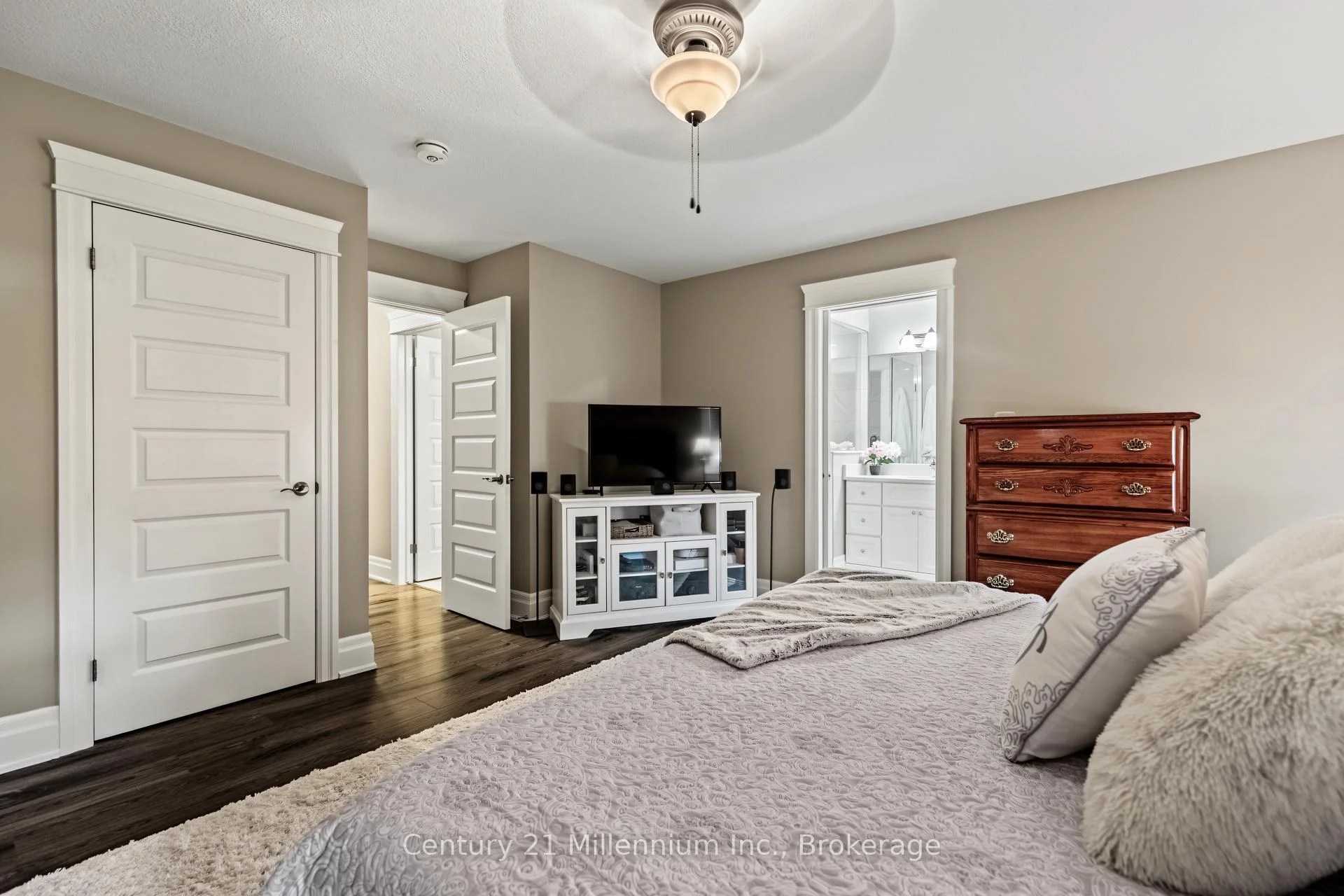 Photo 27 of 215 Djay Crescent, West Grey — HOMEH