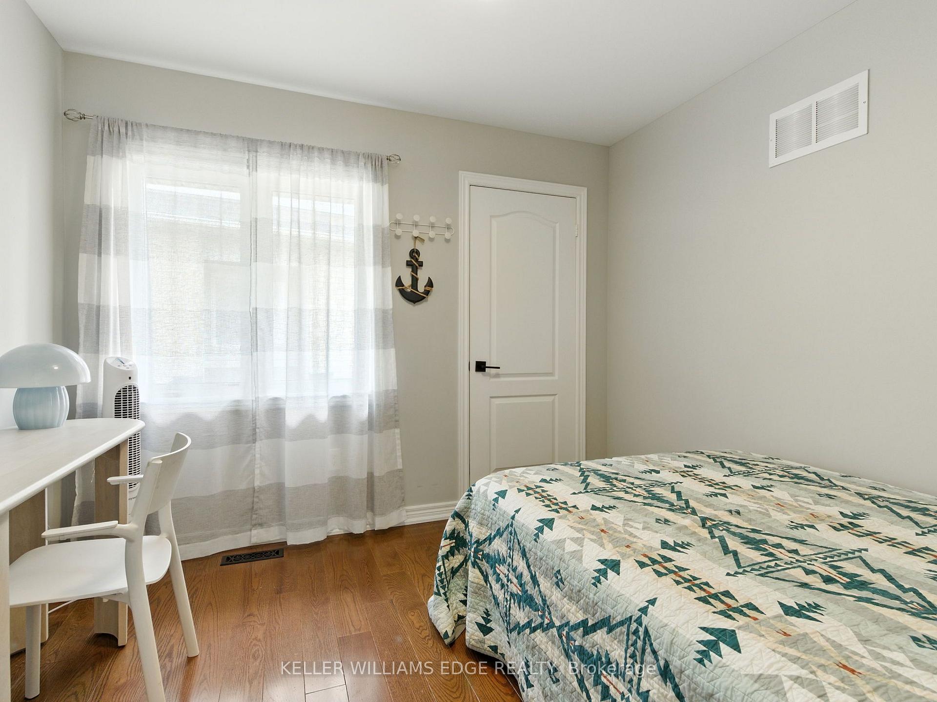Photo 23 of 200 Giddings Crescent, Milton, Scott — HOMEH