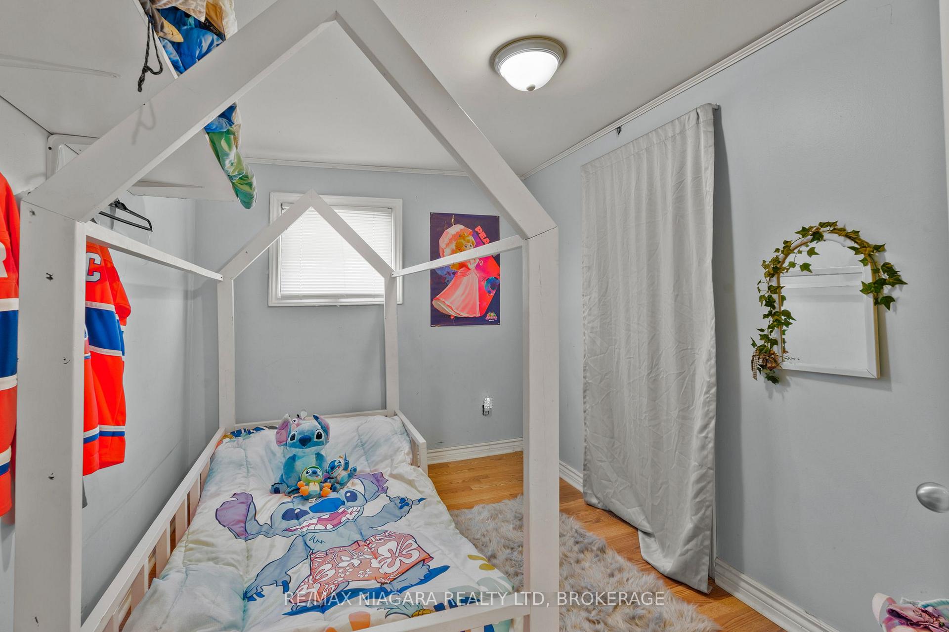 Photo 18 of 6293 Bellevue Street, Niagara Falls, Morrison — HOMEH