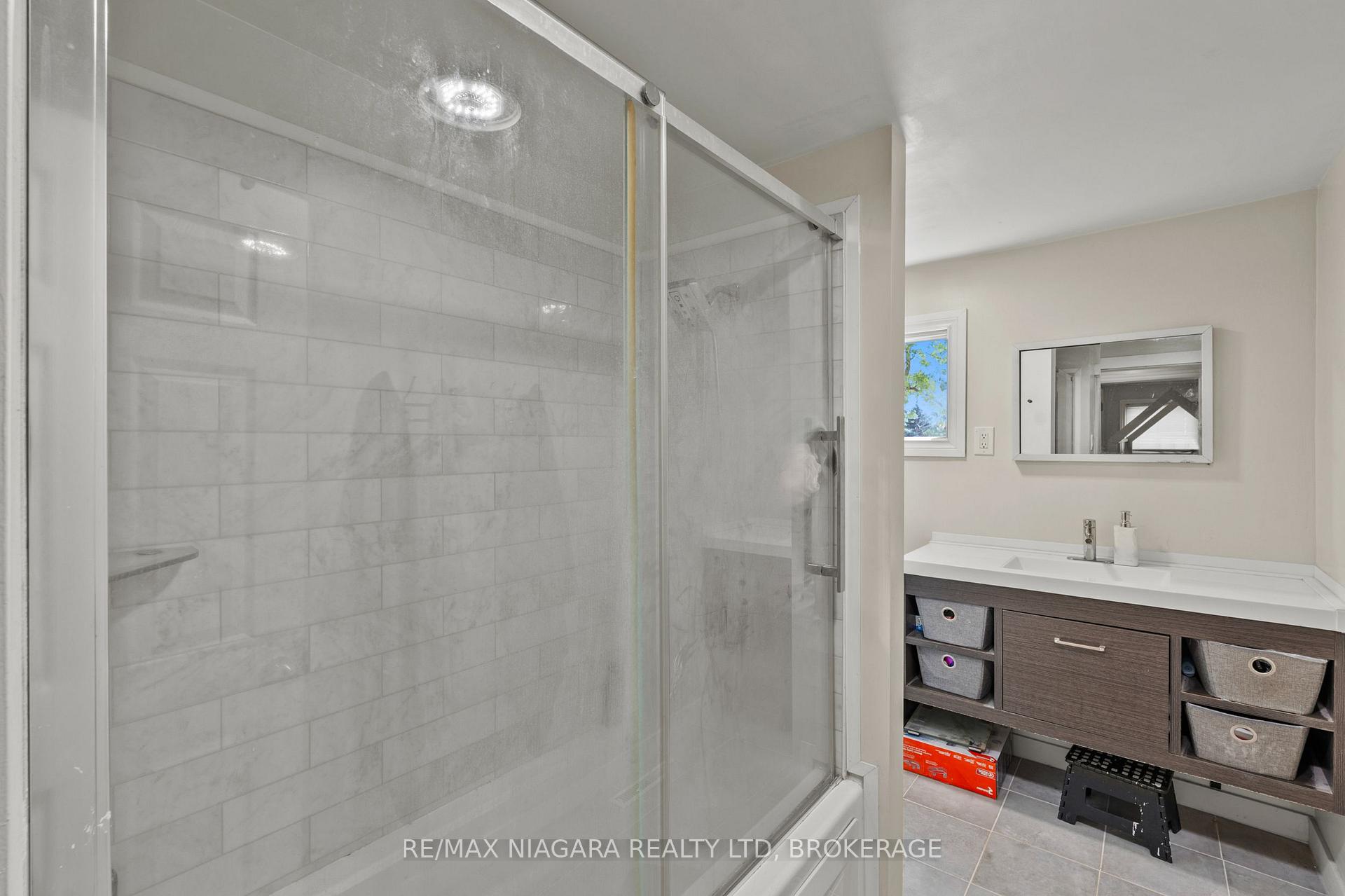 Photo 19 of 6293 Bellevue Street, Niagara Falls, Morrison — HOMEH