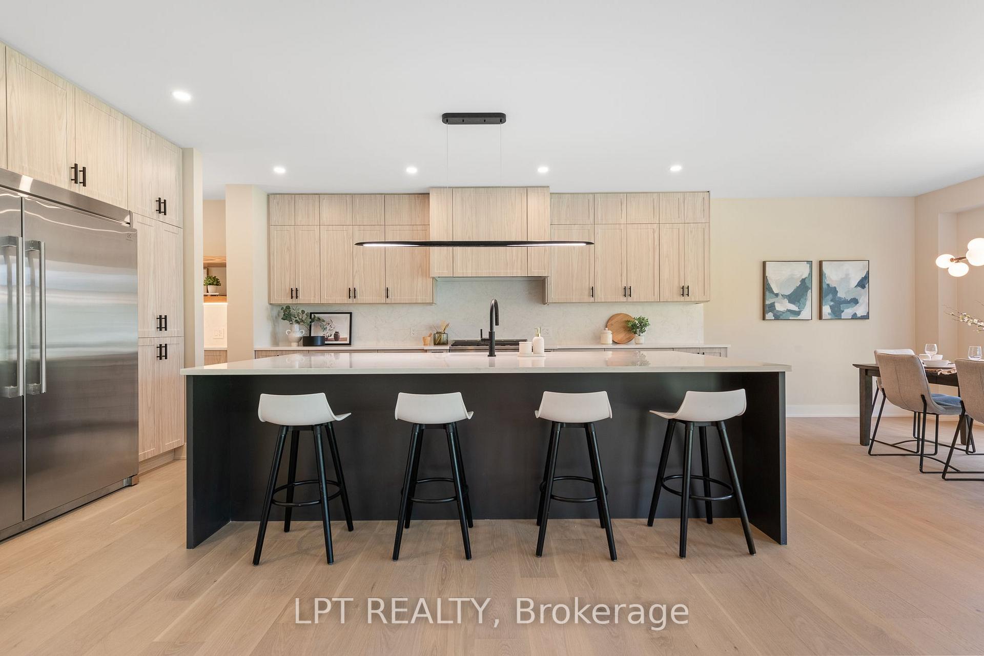 Photo 14 of 15 Briggs Avenue, Ottawa, Pineglen/Country Place — HOMEH
