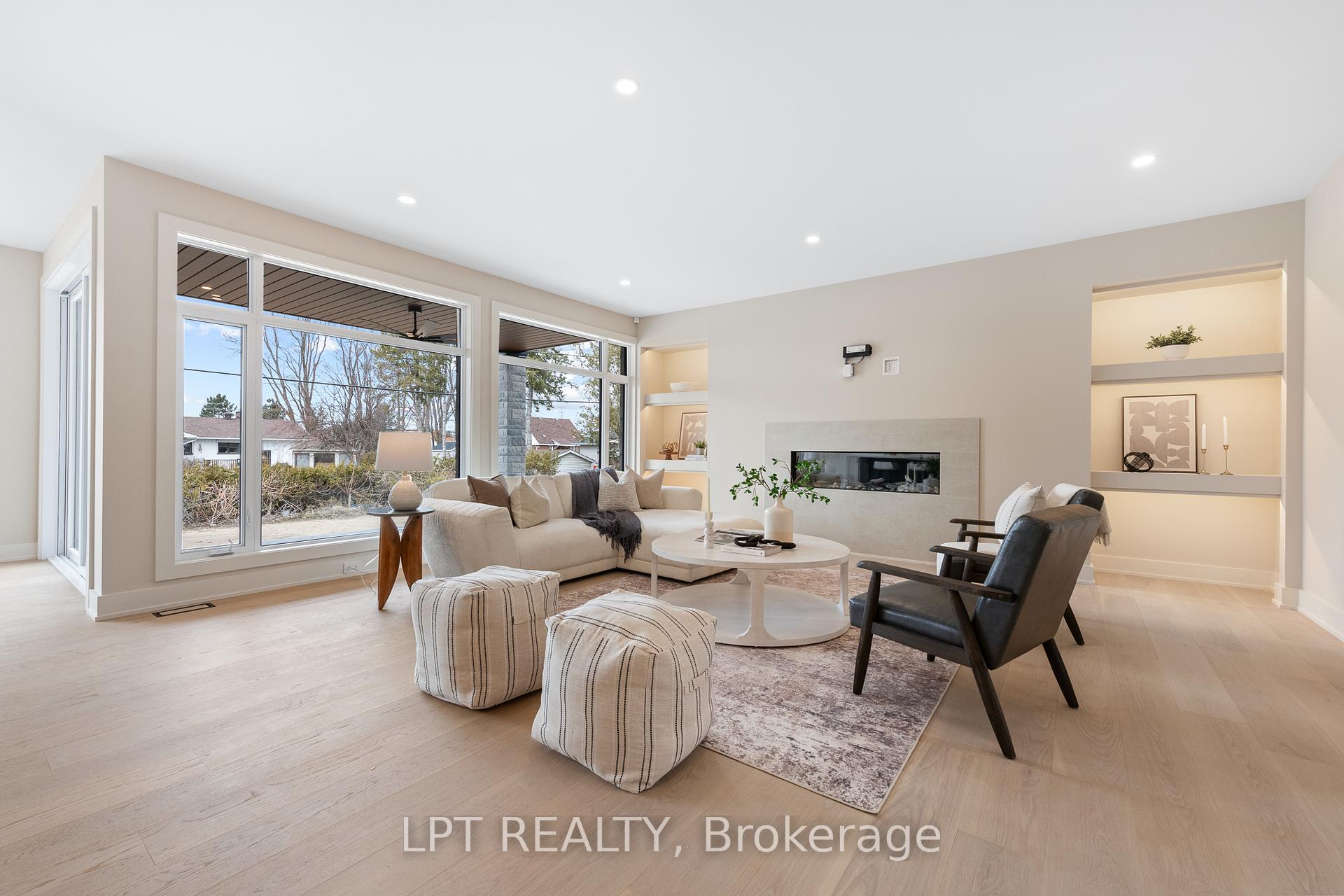 Photo 22 of 15 Briggs Avenue, Ottawa, Pineglen/Country Place — HOMEH